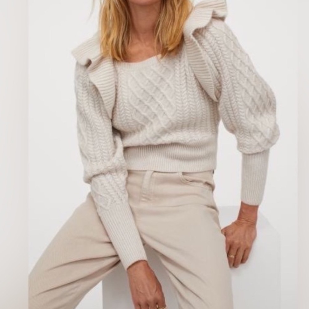 HM Cable Knit Ruffle Collar Sweater Wool Blend Cream Square Neck Small